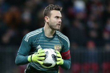 Иностранцы о 40-летии Акинфеева: кажется, что он играет еще со времен Советского Союза