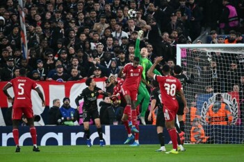 Иностранцы поразились сейвами Сафонова на «Энфилде»: чистые рефлексы элитного уровня