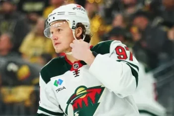 NHL Trade Rumor: отсутствие новостей о новом контракте Капризова вызывает тревогу во всей Миннесоте