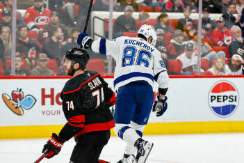 За океаном об отставании Кучерова от Макдэвида в гонке бомбардиров: он всё равно возьмёт своё