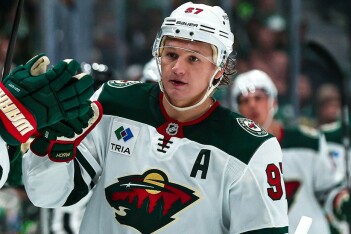 Болельщики «Миннесоты» отреагировали на дубль Капризова в игре с «Далласом»