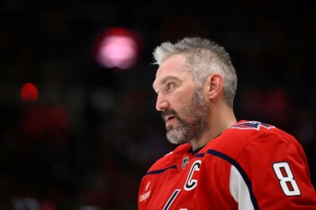 Североамериканцы о заявлении Овечкина о своих планах на лето: почему он так мучает нас?